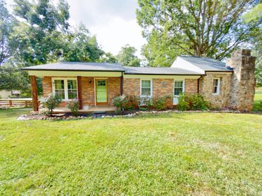 669 Doss Rd, Concord, VA 24538