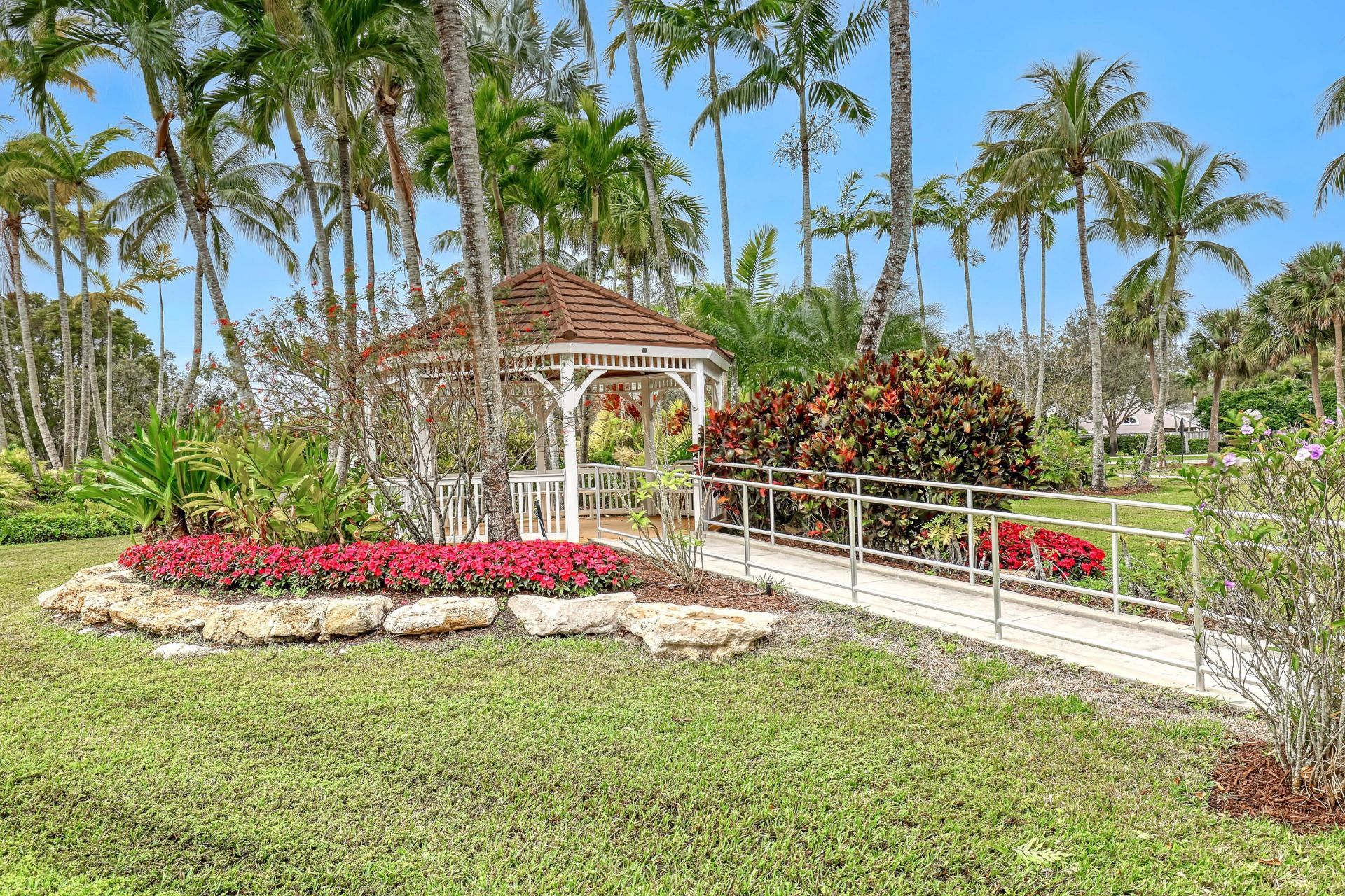 24 Admirals Court, Palm Beach Gardens, FL 33418 Photo