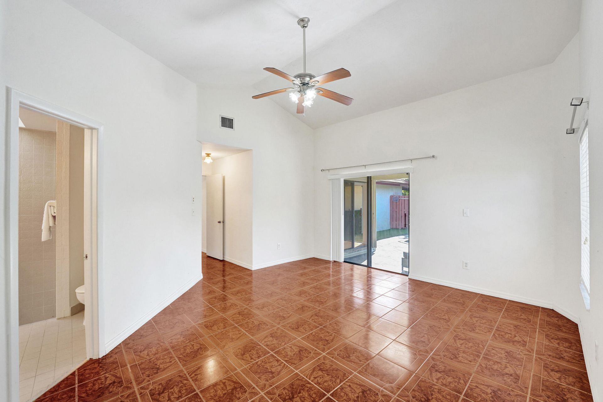 11330 SW 8th Place, Pembroke Pines, FL 33025 Photo