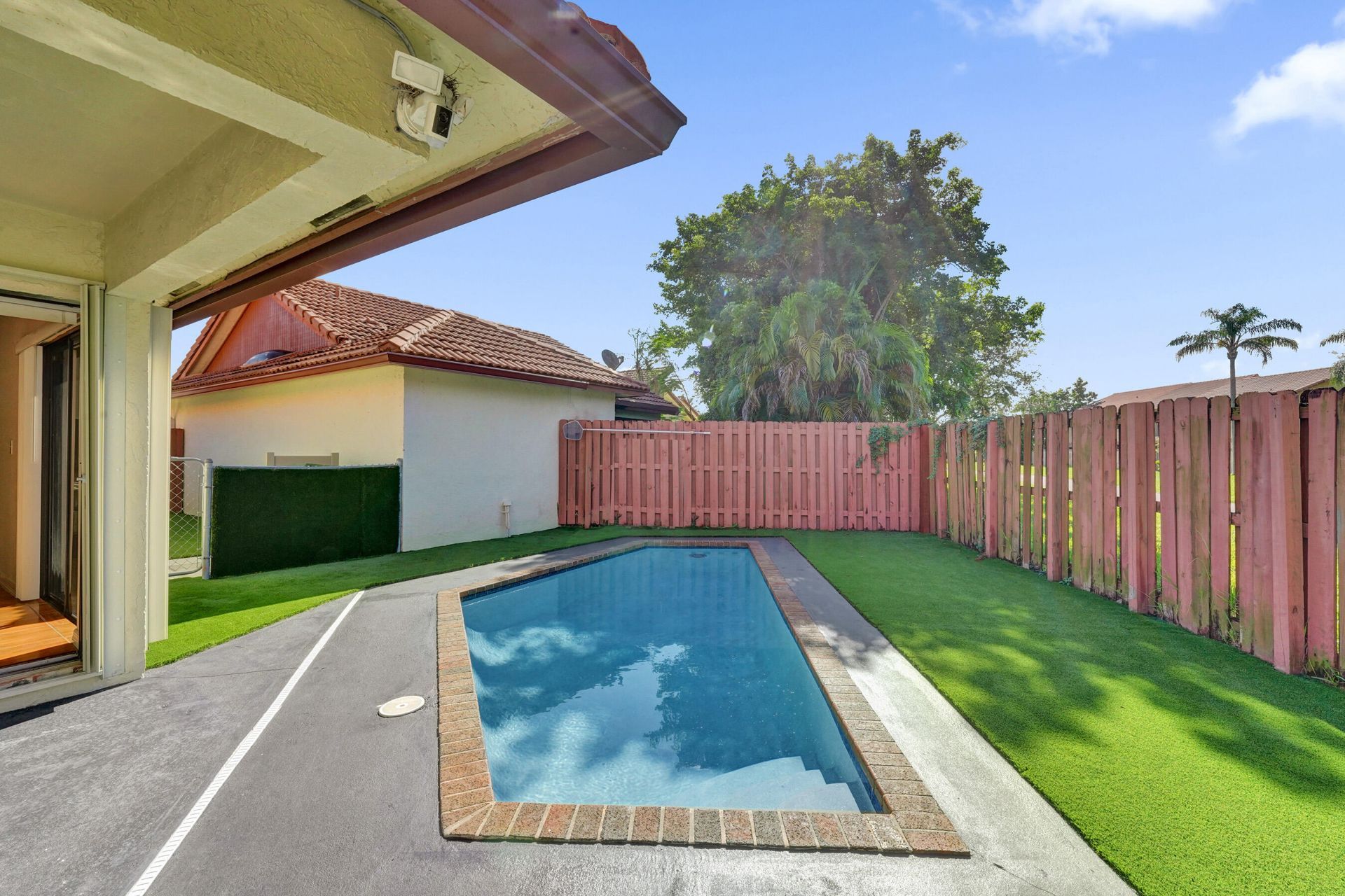 11330 SW 8th Place, Pembroke Pines, FL 33025 Photo