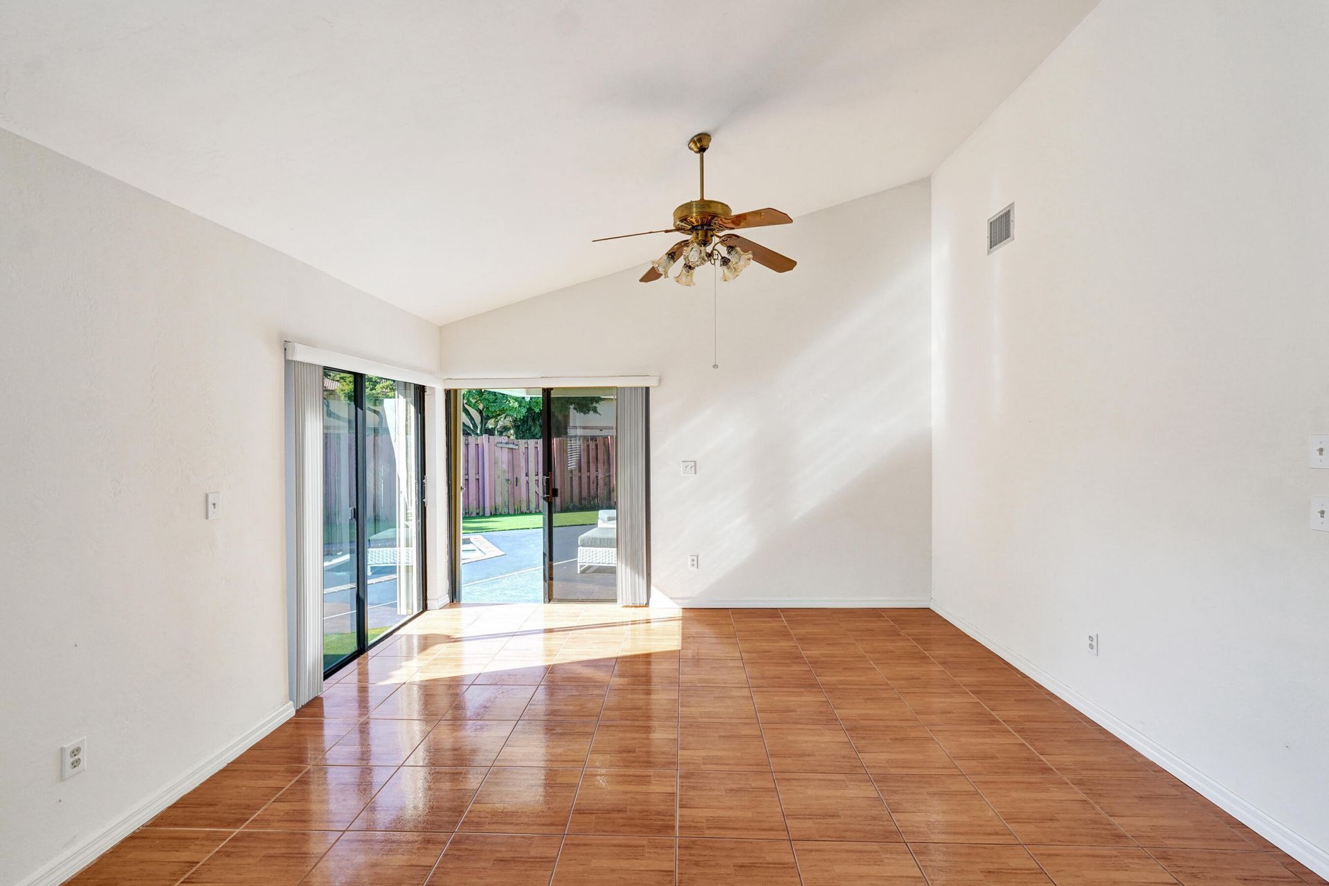 11330 SW 8th Place, Pembroke Pines, FL 33025 Photo