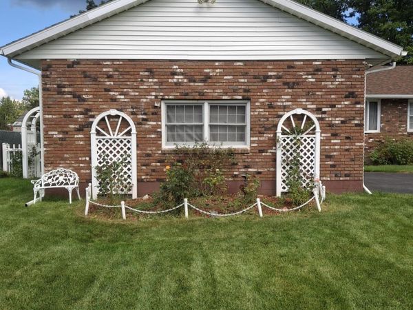 212 Shirlwood Drive, Rotterdam, NY 12306