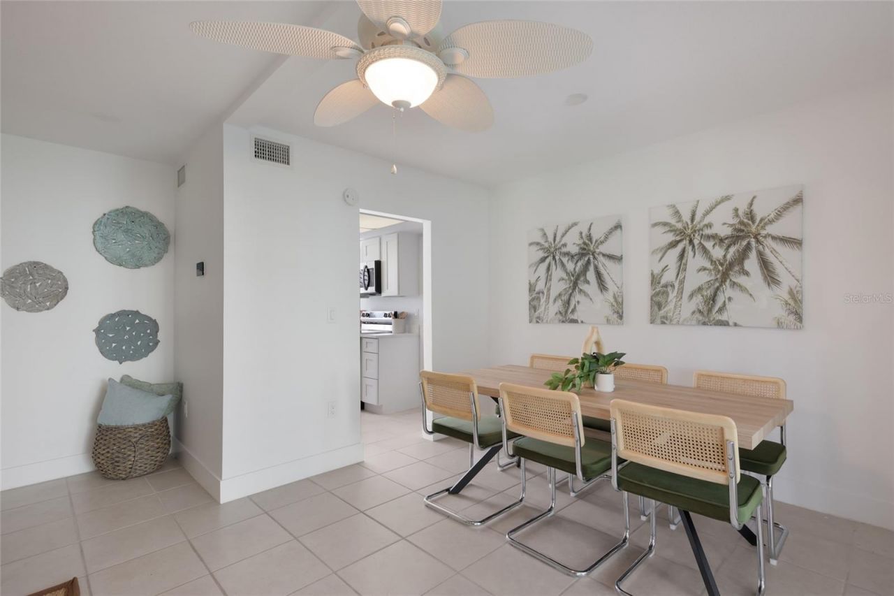 5860 Midnight Pass Road, Unit 23, Sarasota, FL 34242 Photo
