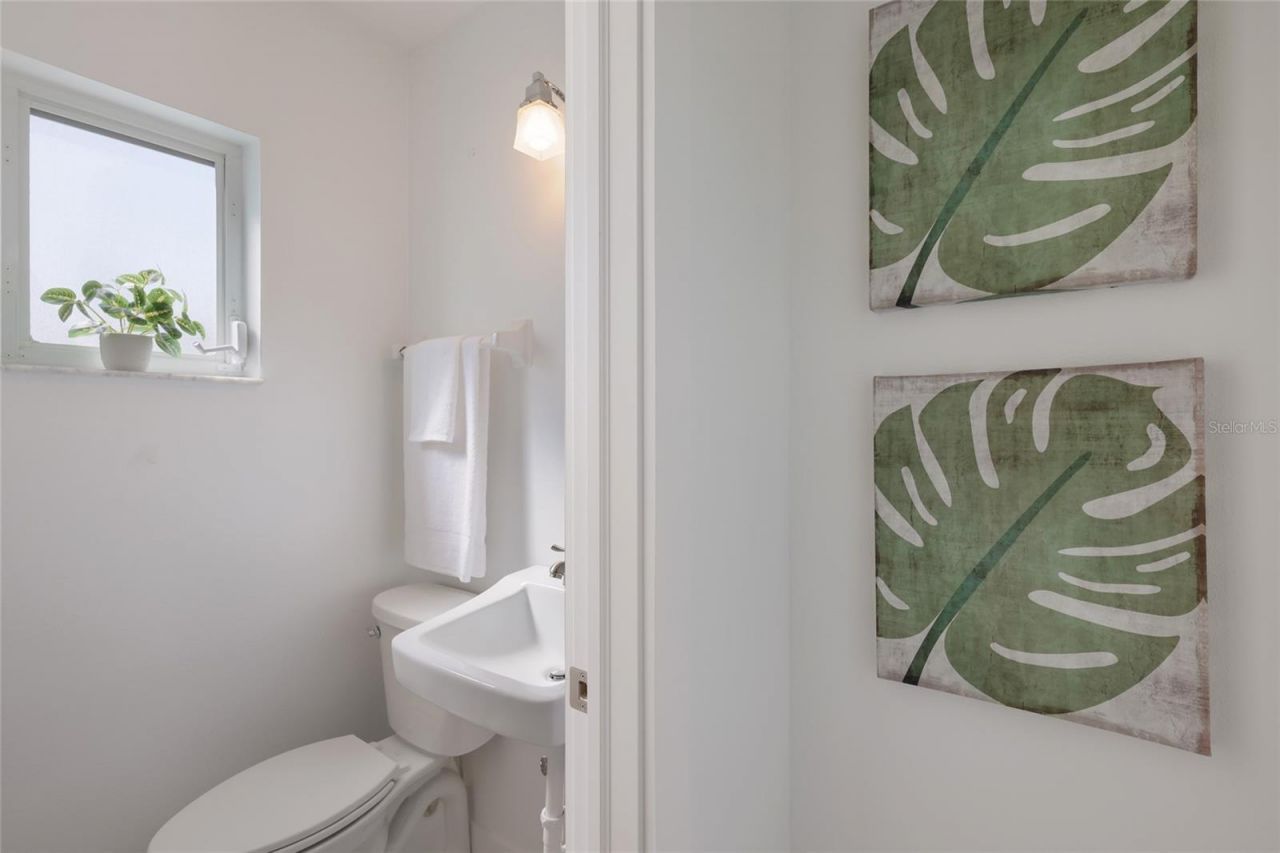 5860 Midnight Pass Road, Unit 23, Sarasota, FL 34242 Photo
