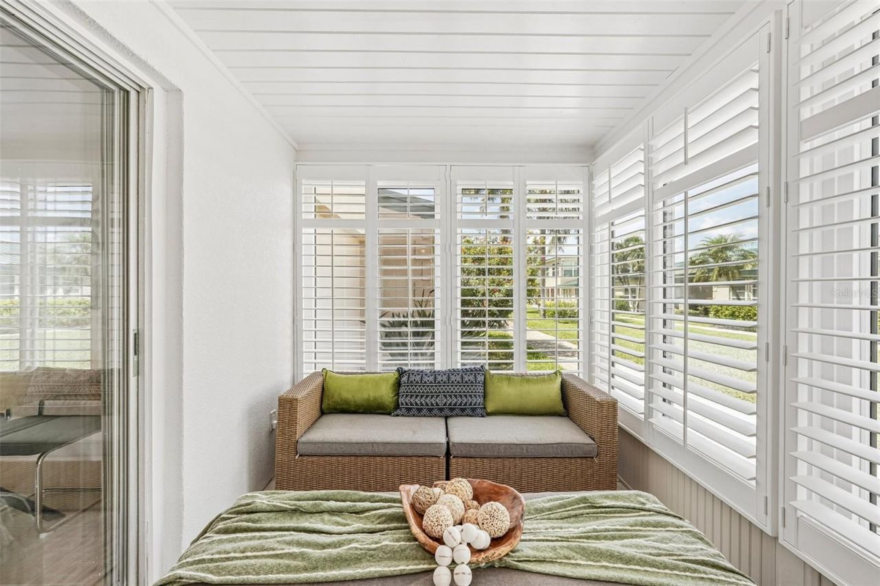 5860 Midnight Pass Road, Unit 23, Sarasota, FL 34242 Photo