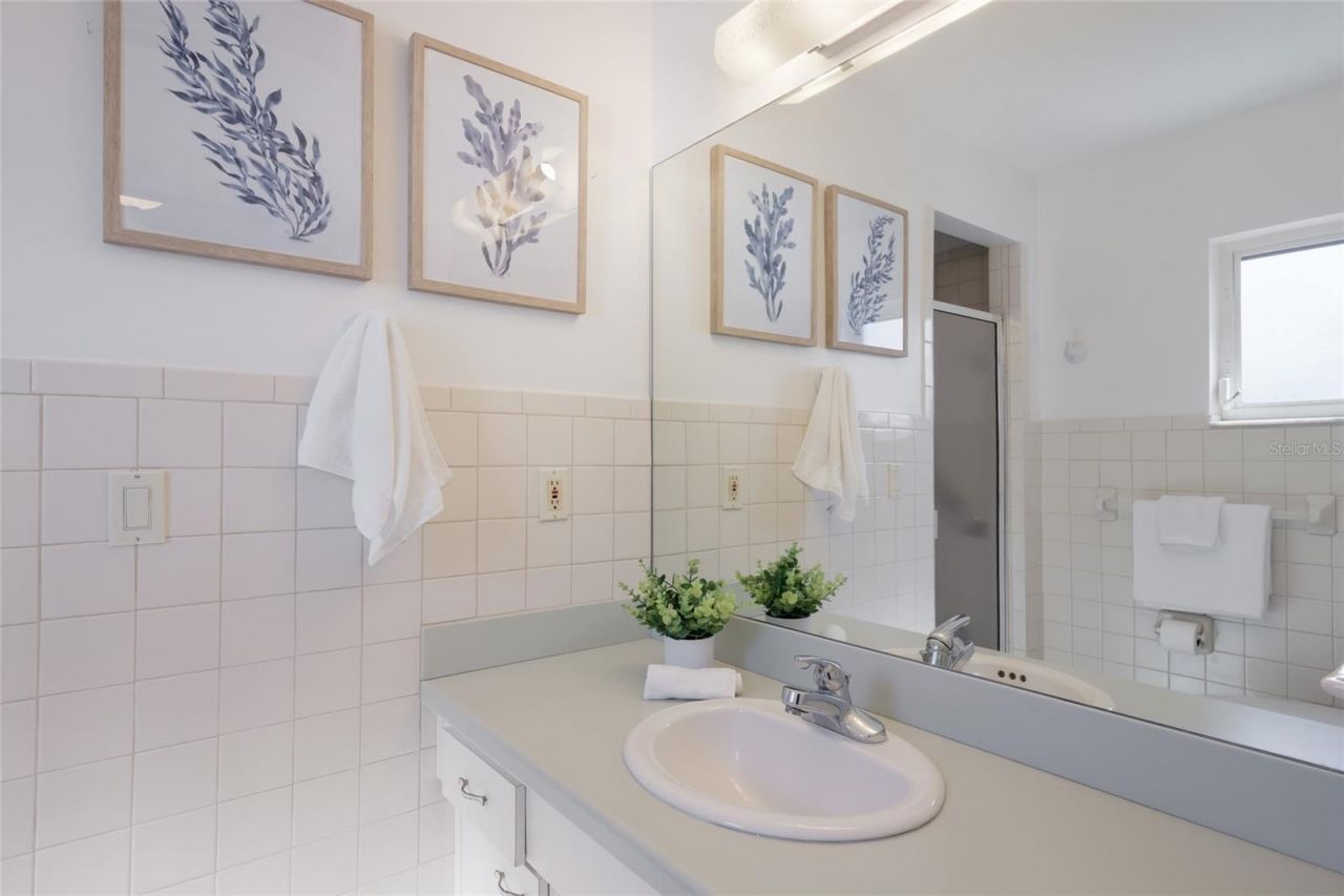 5860 Midnight Pass Road, Unit 23, Sarasota, FL 34242 Photo
