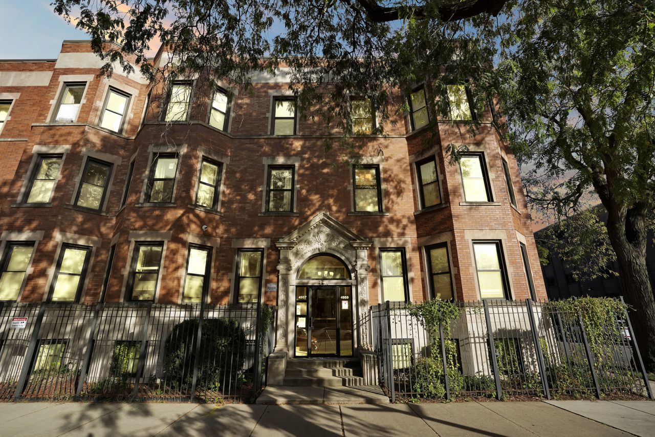 4953 S Michigan Avenue, Unit 7, Chicago, IL 60615 Main Photo