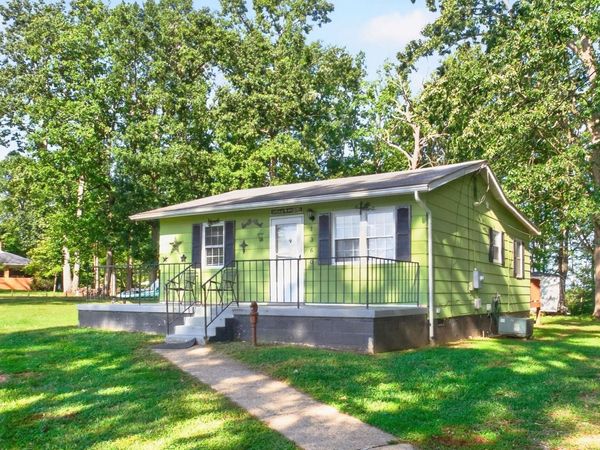 1360 RUNNING DEER DR, Keswick, VA 22947