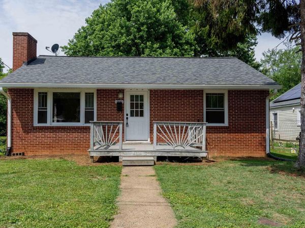 204 N MADISON ST, Orange, VA 22960