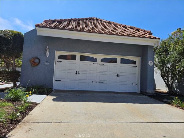 2825 Forest View Way, Carlsbad, CA 92008