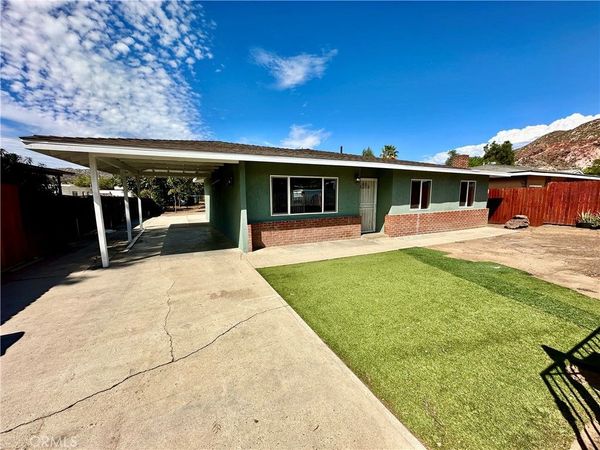 31770 Wakefield, Homeland, CA 92548