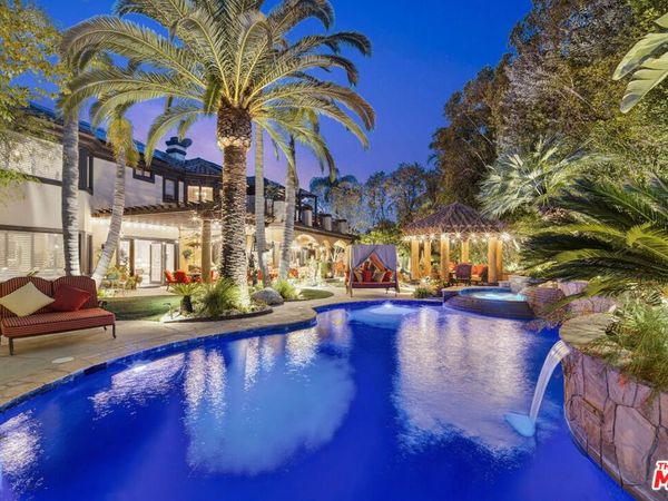 5481 Collingwood Circle, Calabasas, CA 91302