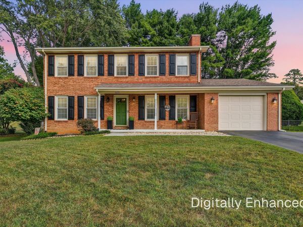 6731 Stonington RD, Roanoke, VA 24019