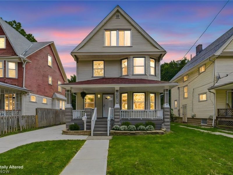 2129 W 101st Street, Cleveland, OH 44102 Photo 2