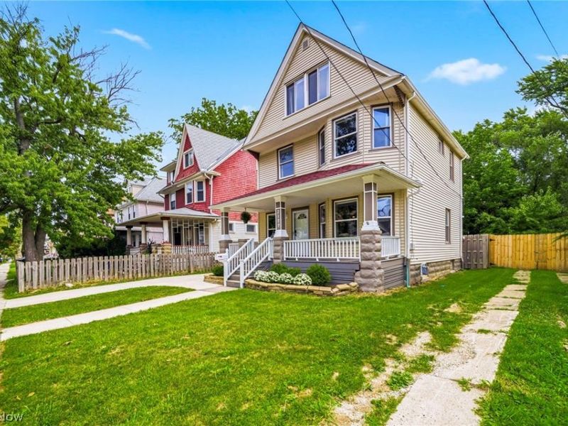 2129 W 101st Street, Cleveland, OH 44102 Photo 3