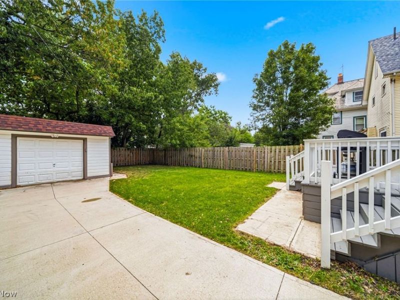 2129 W 101st Street, Cleveland, OH 44102 Photo 5
