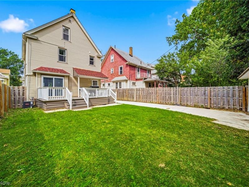 2129 W 101st Street, Cleveland, OH 44102 Photo 9