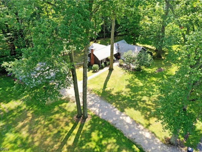 1114 Allen Smith Road, Leavittsburg, OH 44430 Photo 14