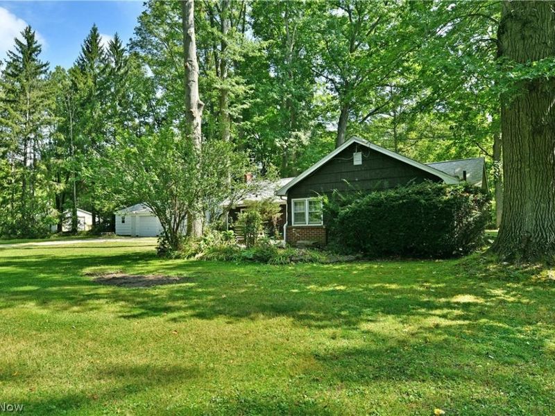 1114 Allen Smith Road, Leavittsburg, OH 44430 Photo 18