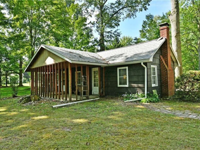 1114 Allen Smith Road, Leavittsburg, OH 44430 Photo 8