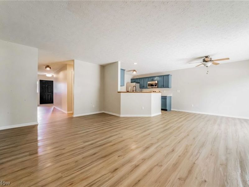 122 Haydens Arbor, Elyria, OH 44035 Photo 8