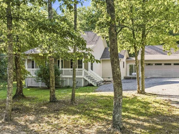 5528 County Road 106, Mentone, AL 35984