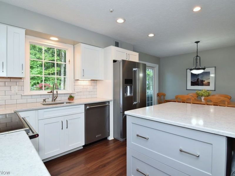 109 Countryside Drive, Chagrin Falls, OH 44022 Photo 9