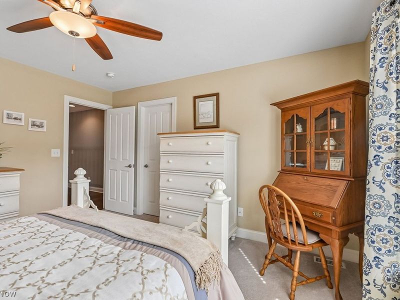 21380 Castlewood Drive, Strongsville, OH 44149 Photo 26
