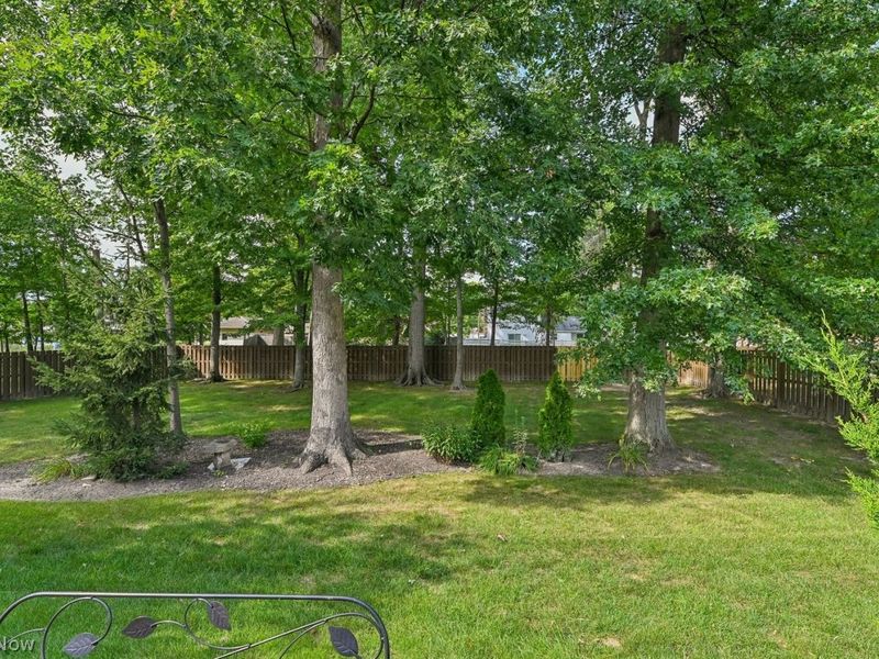 21380 Castlewood Drive, Strongsville, OH 44149 Photo 34