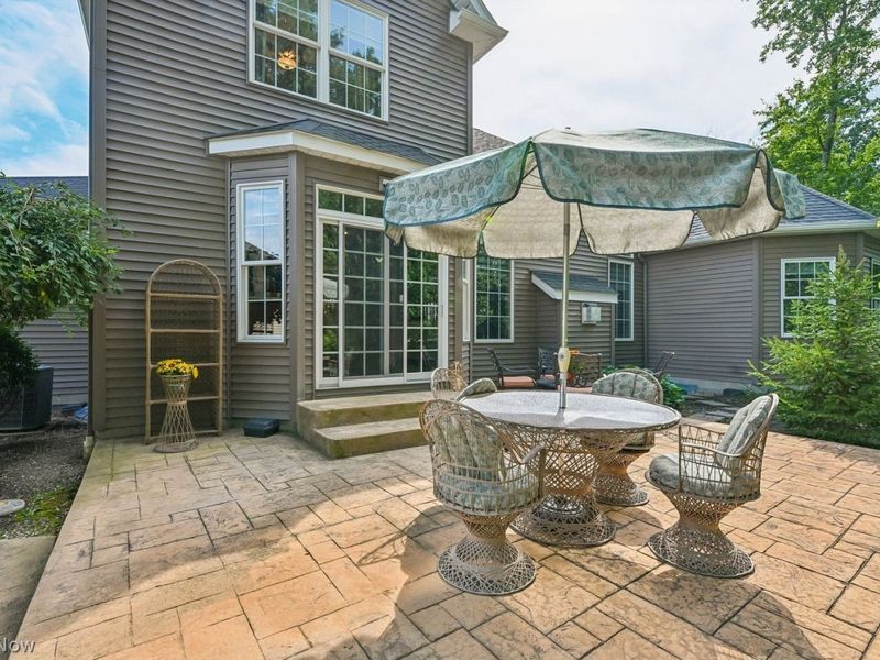 21380 Castlewood Drive, Strongsville, OH 44149 Photo 35