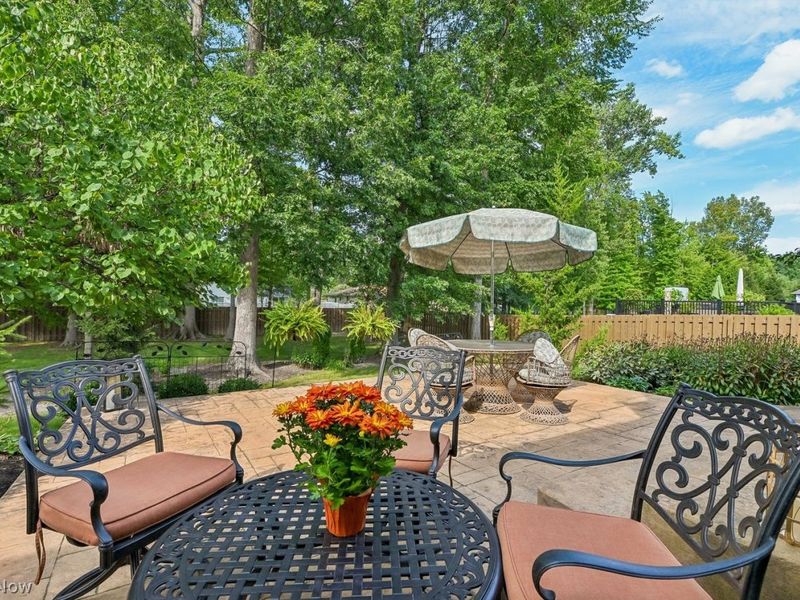 21380 Castlewood Drive, Strongsville, OH 44149 Photo 38