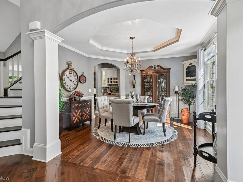 21380 Castlewood Drive, Strongsville, OH 44149 Photo 6