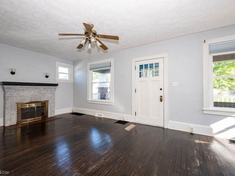 605 E 8th Street, Salem, OH 44460 Photo 2