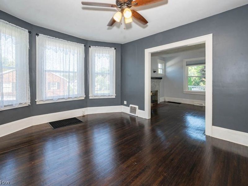 605 E 8th Street, Salem, OH 44460 Photo 6