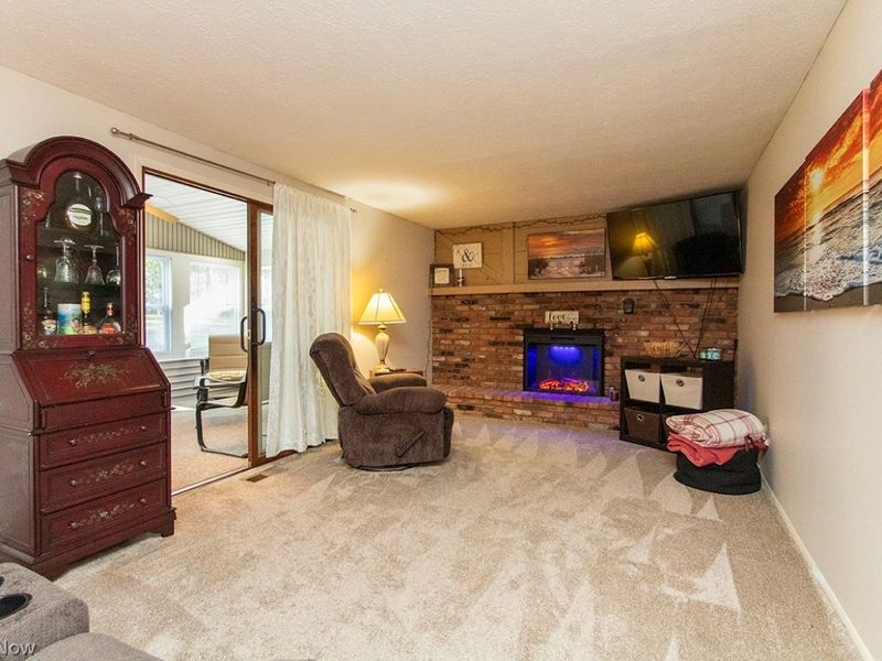 570 Falling Oaks Drive, Medina, OH 44256 Photo 11