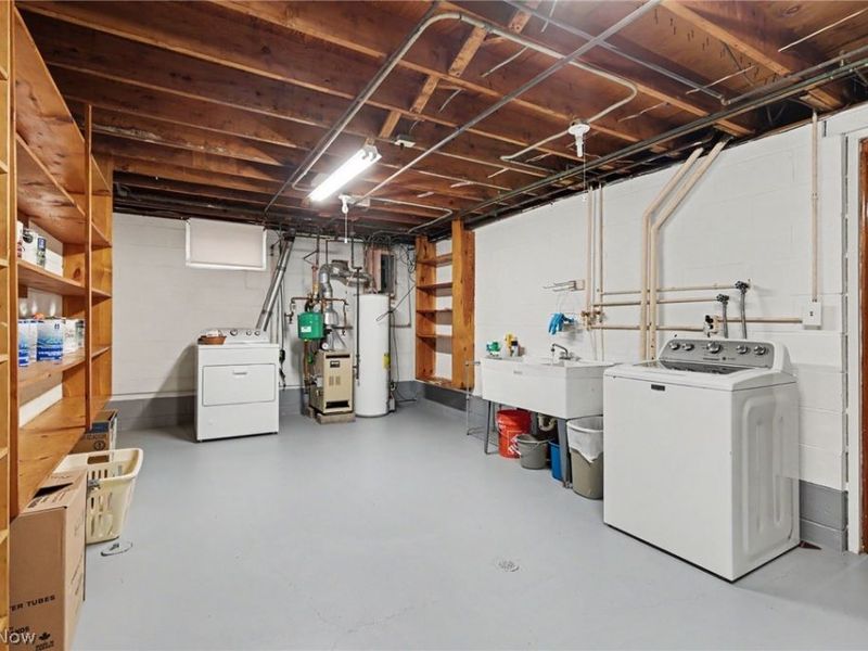 Lorain, OH 44053 Photo 20