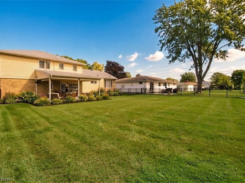 Lorain, OH 44053 Photo 29