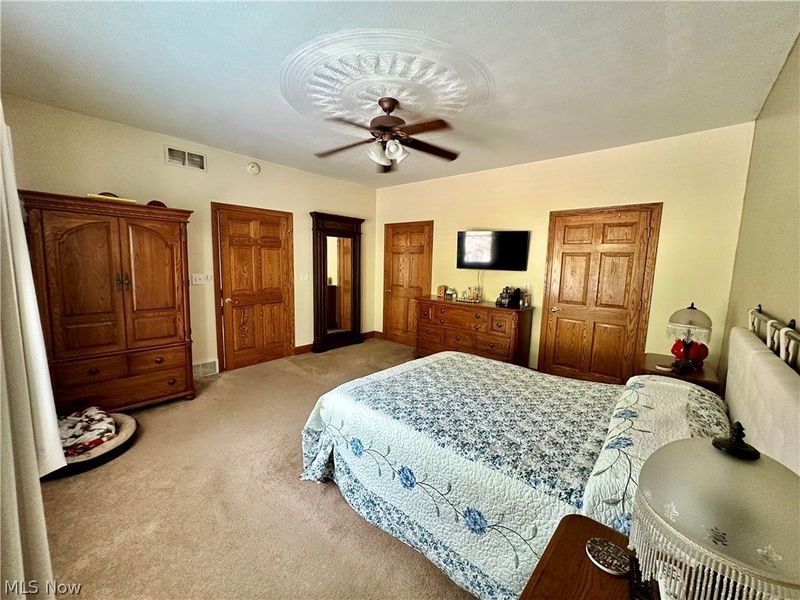 1 Cook Street, East Liverpool, OH 43920 Photo 31