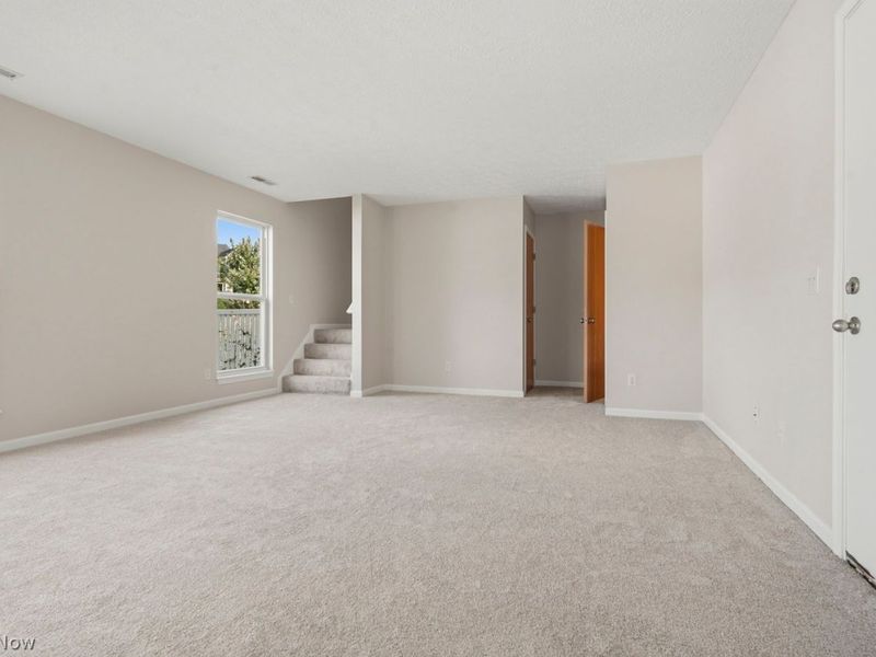 6466 St Leger Avenue NE, Canton, OH 44721 Photo 11