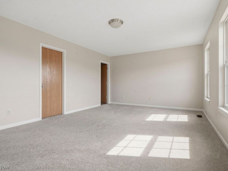 6466 St Leger Avenue NE, Canton, OH 44721 Photo 25