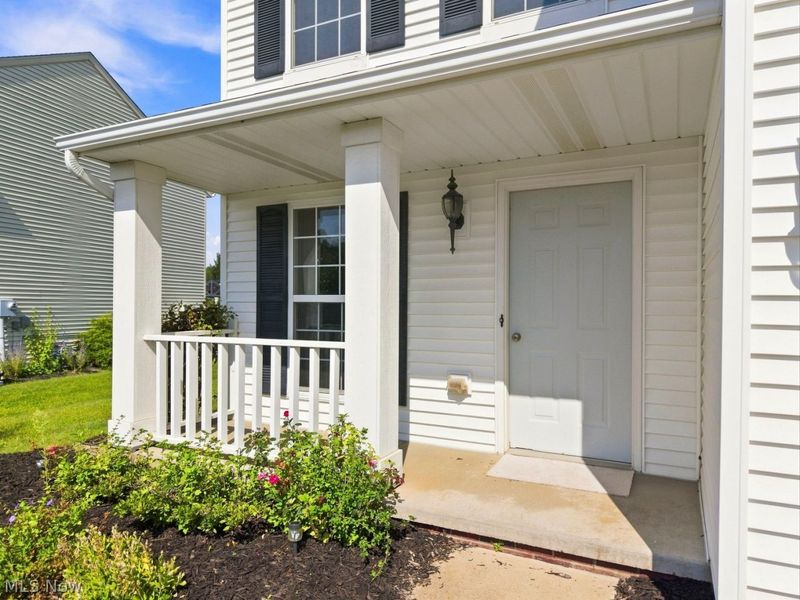 6466 St Leger Avenue NE, Canton, OH 44721 Photo 4