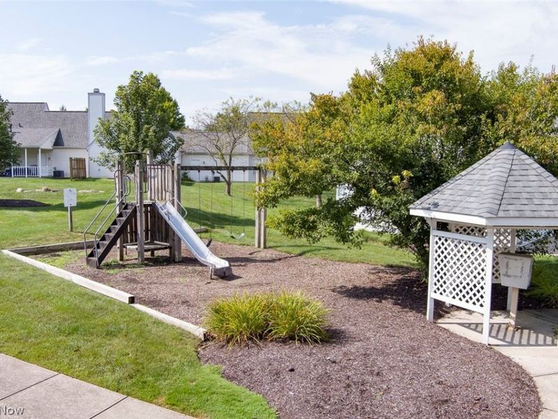 14386 Settlers Way, Strongsville, OH 44149 Photo 41