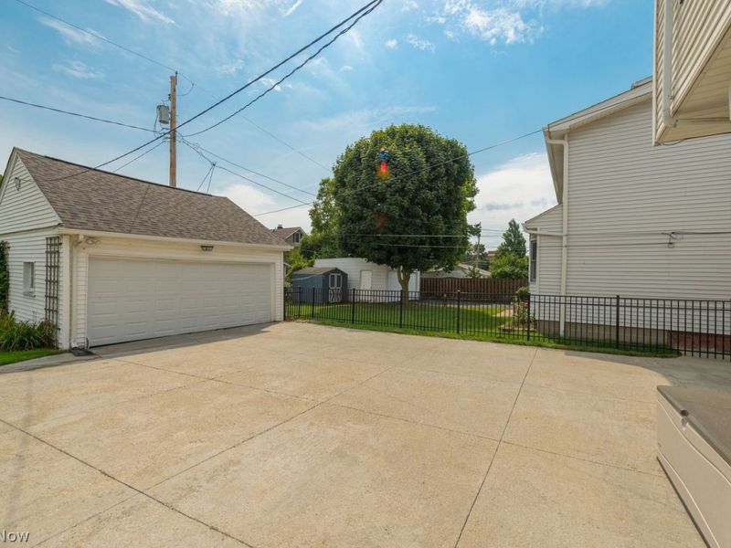 1305 Bunts Road, Lakewood, OH 44107 Photo 8
