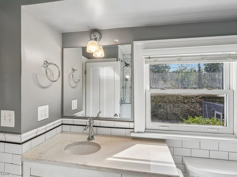 2846 Woodbury Road, Shaker Heights, OH 44120 Photo 26