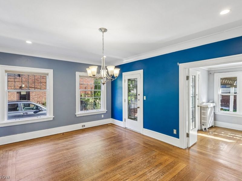 2846 Woodbury Road, Shaker Heights, OH 44120 Photo 8