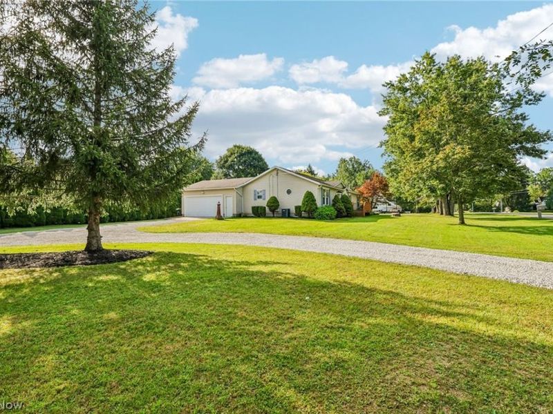 2626 Wadsworth, Norton, OH 44203 Photo 2