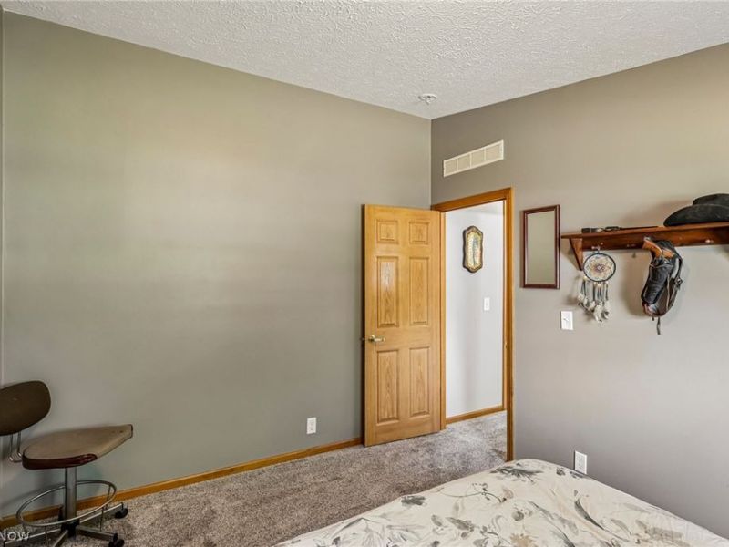 2626 Wadsworth, Norton, OH 44203 Photo 36