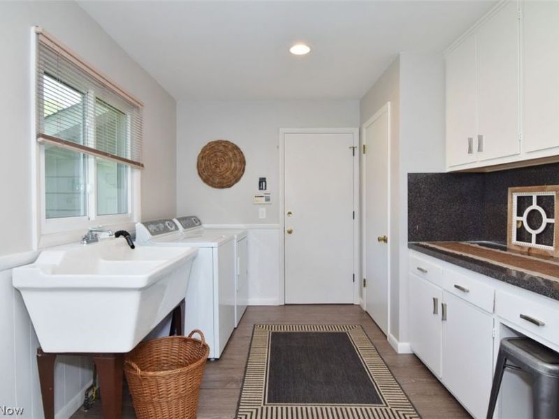 24802 Wimbledon Road, Beachwood, OH 44122 Photo 14