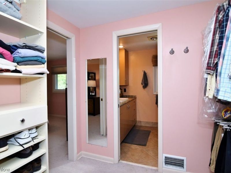 24802 Wimbledon Road, Beachwood, OH 44122 Photo 20