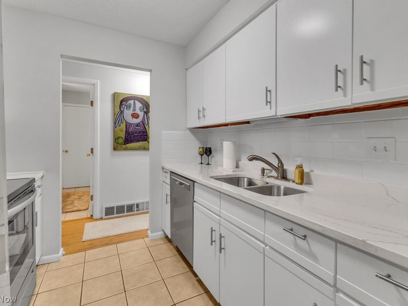 28100 Detroit Road, Unit C1, Westlake, OH 44145 Photo 7